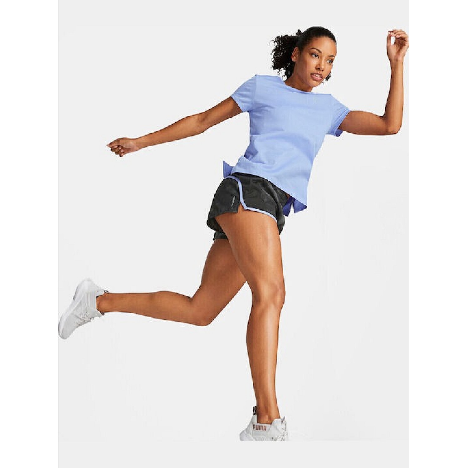 Γυναικεία Αθλητική Μπλούζα Κοντομάνικη Run Favorite PUMA