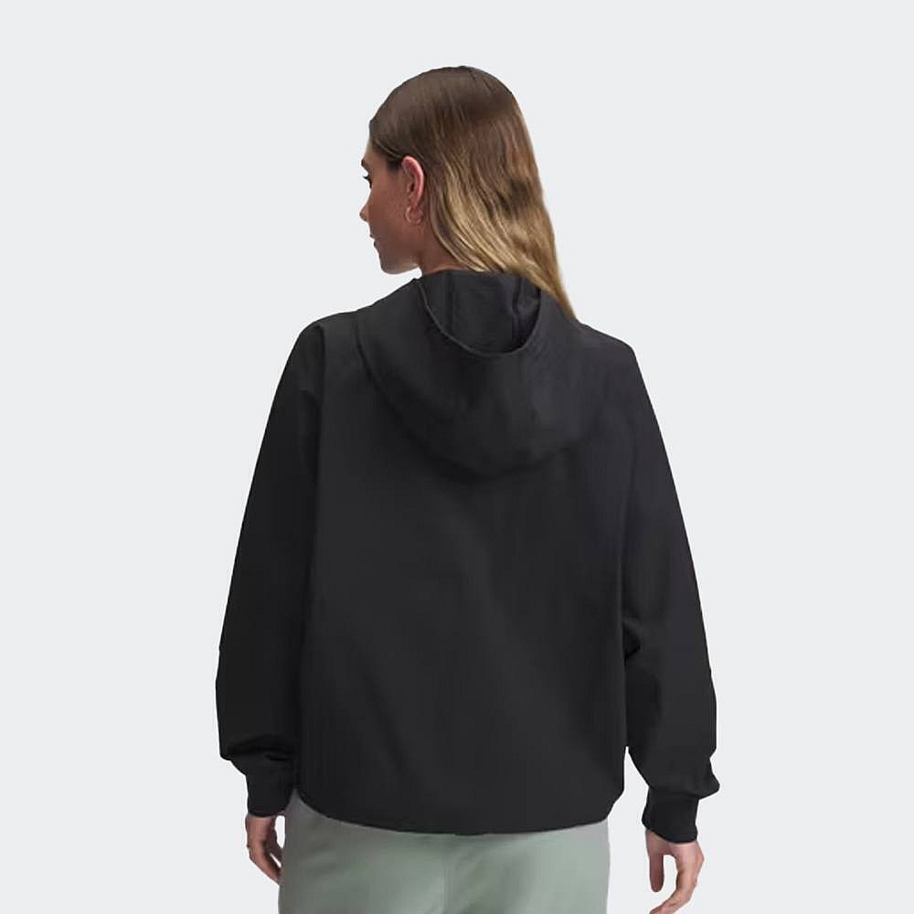 Under Armour Κοντό Γυναικείο Μπουφάν για Χειμώνα Μαύρο 1369889-003