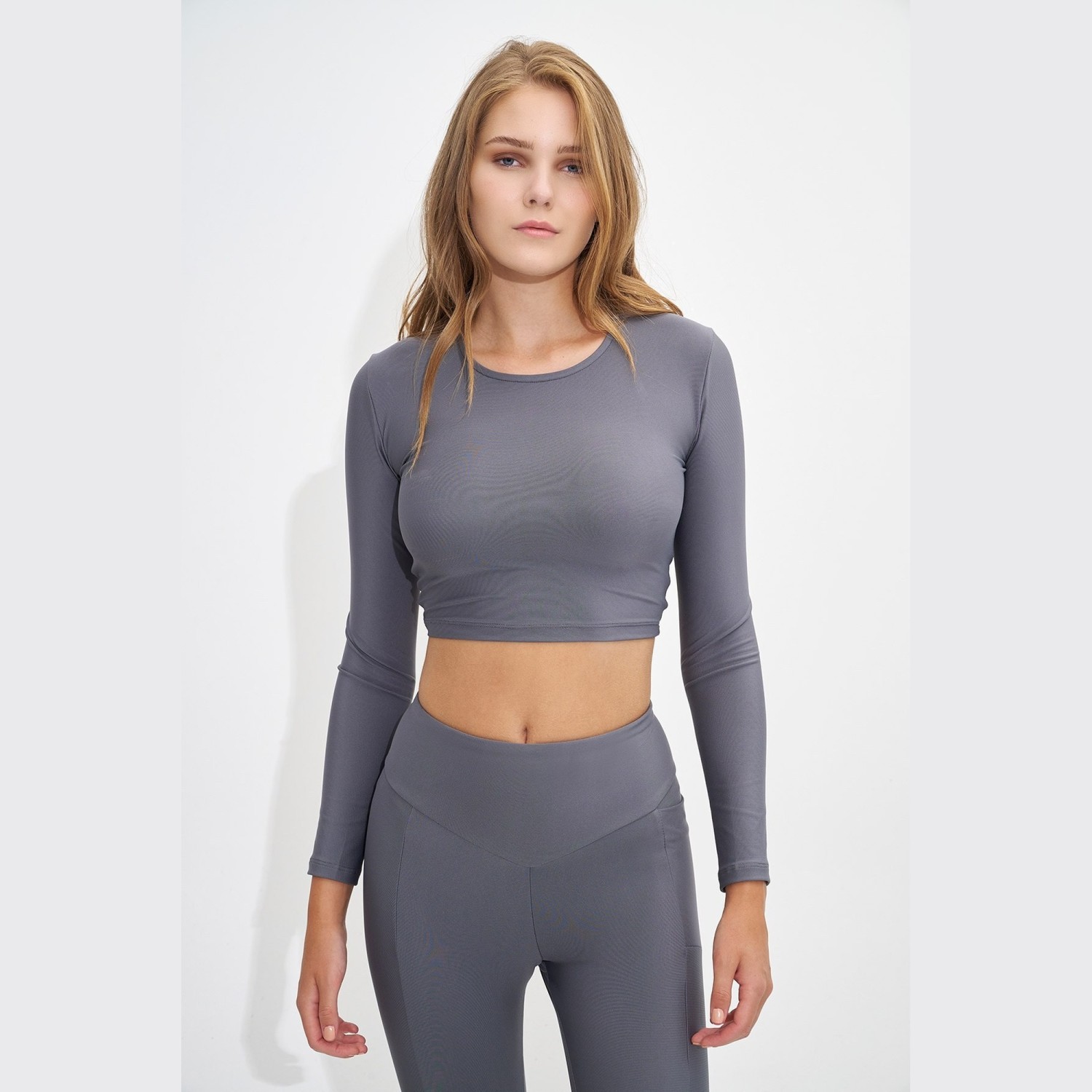 Γυναικείο Εφαρμοστό Μακρυμάνικο Crop Top SUGARFREE Γυναικείο Εφαρμοστό Μακρυμάνικο Crop Top SUGARFREE