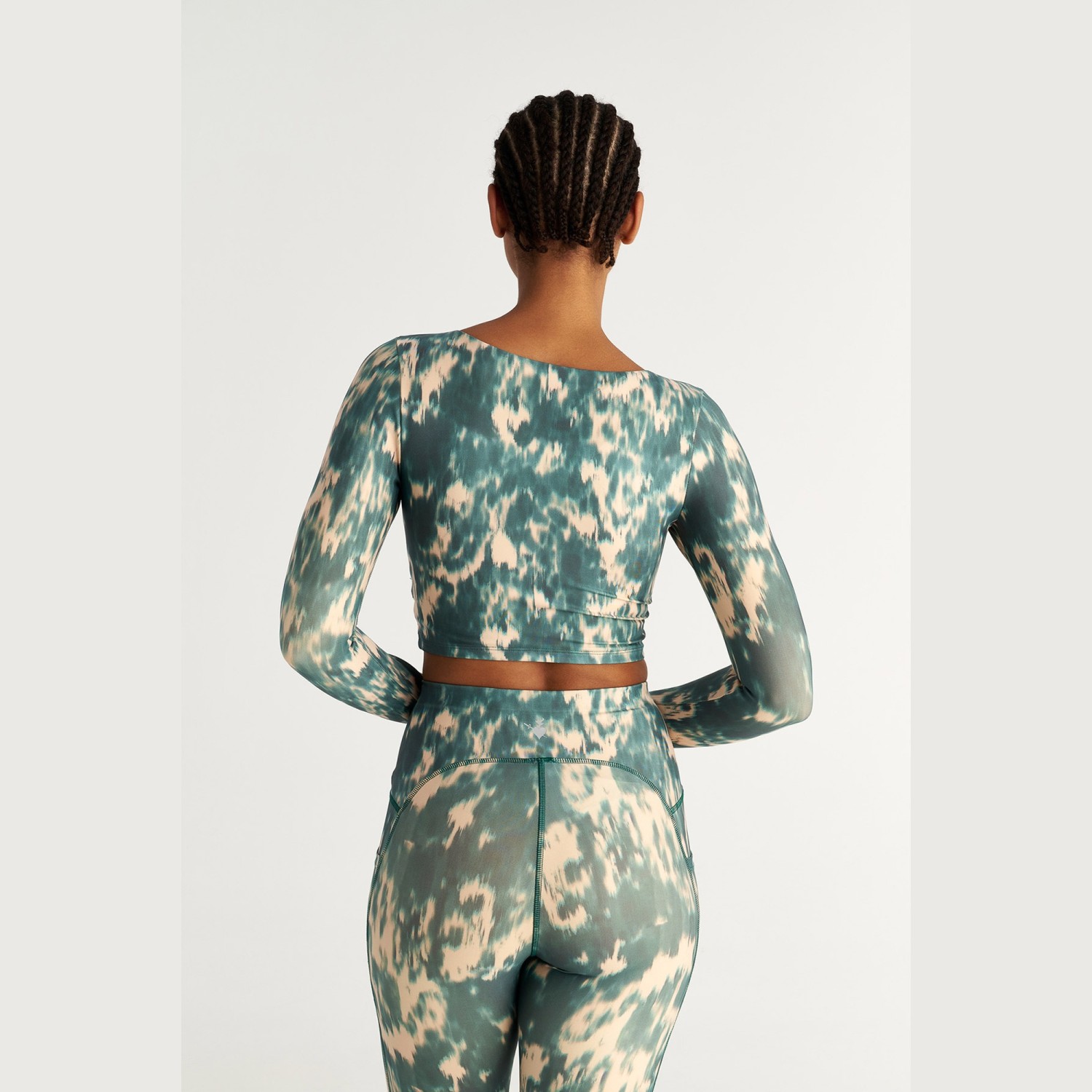 Γυναικεία Cropped Μπλούζα με Print SUGARFREE Γυναικεία Cropped Μπλούζα με Print SUGARFREE