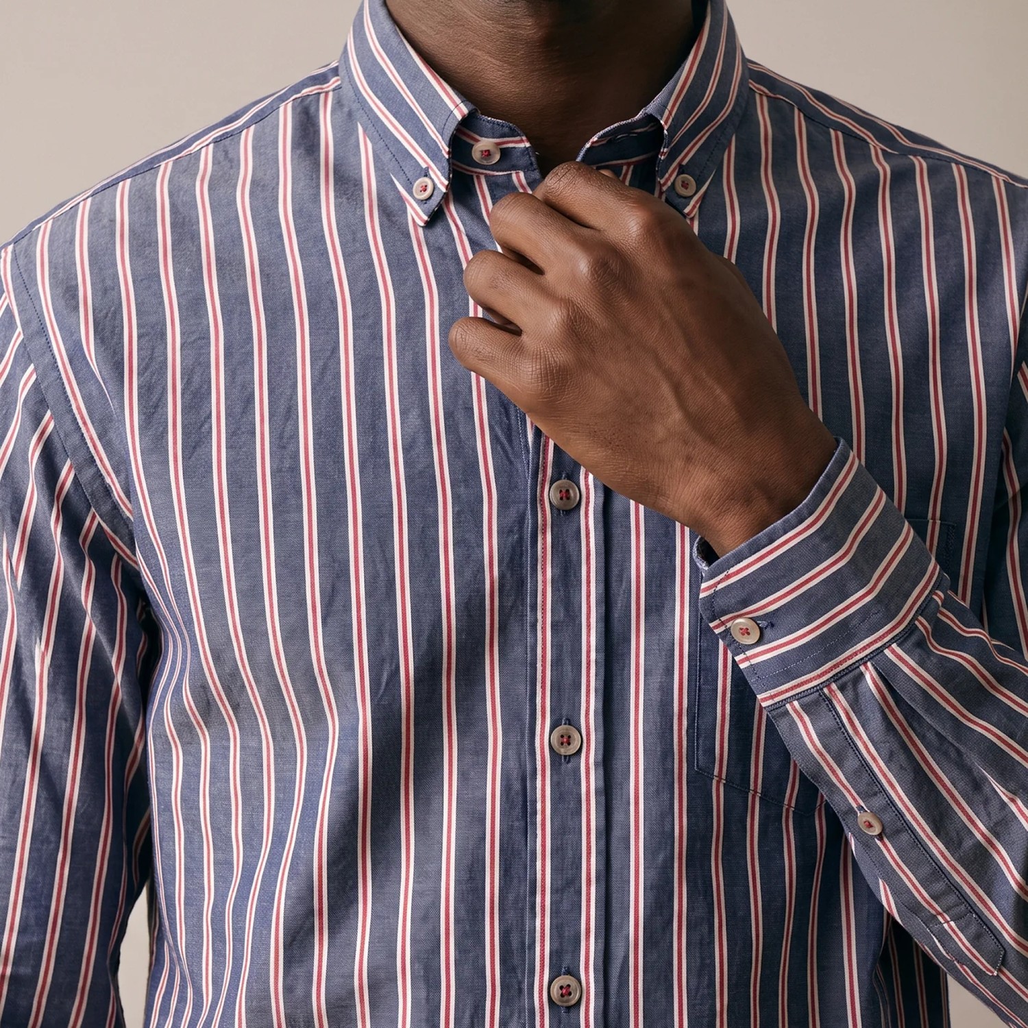 Ανδρικό Ριγέ Πουκάμισο με Γιακά Button-Down FYNCH-HATTON