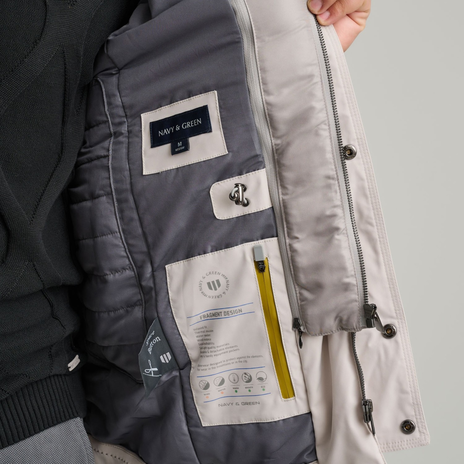 Unisex Τζάκετ με Κουκούλα και Πολλαπλές Τσέπες NAVY & GREEN