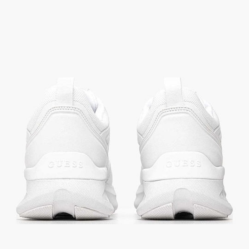 Γυναικεία Sneakers Sebass με Ανάγλυφο Λογότυπο GUESS