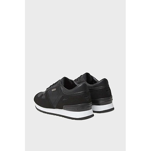 Sneakers 'Tresa' GUESS