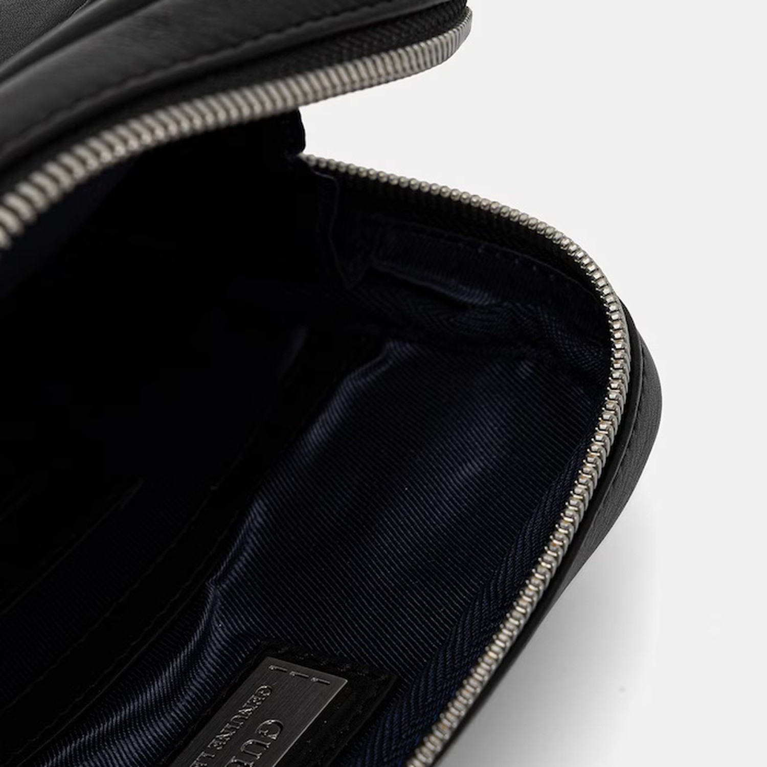 Ανδρική Δερμάτινη Τσάντα Χιαστί Monaco GUESS