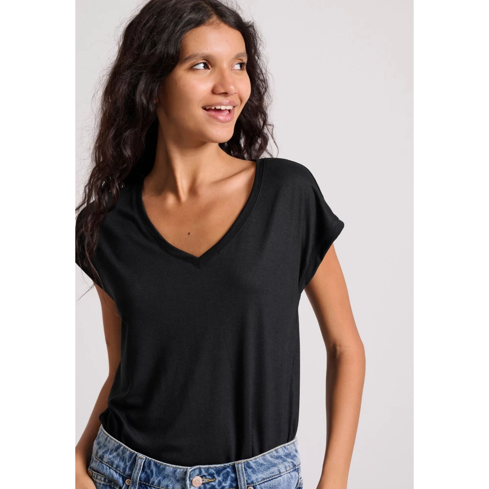 FUNKY BUDDHA Γυναικείο Μονόχρωμο T-Shirt FBL009-107-04