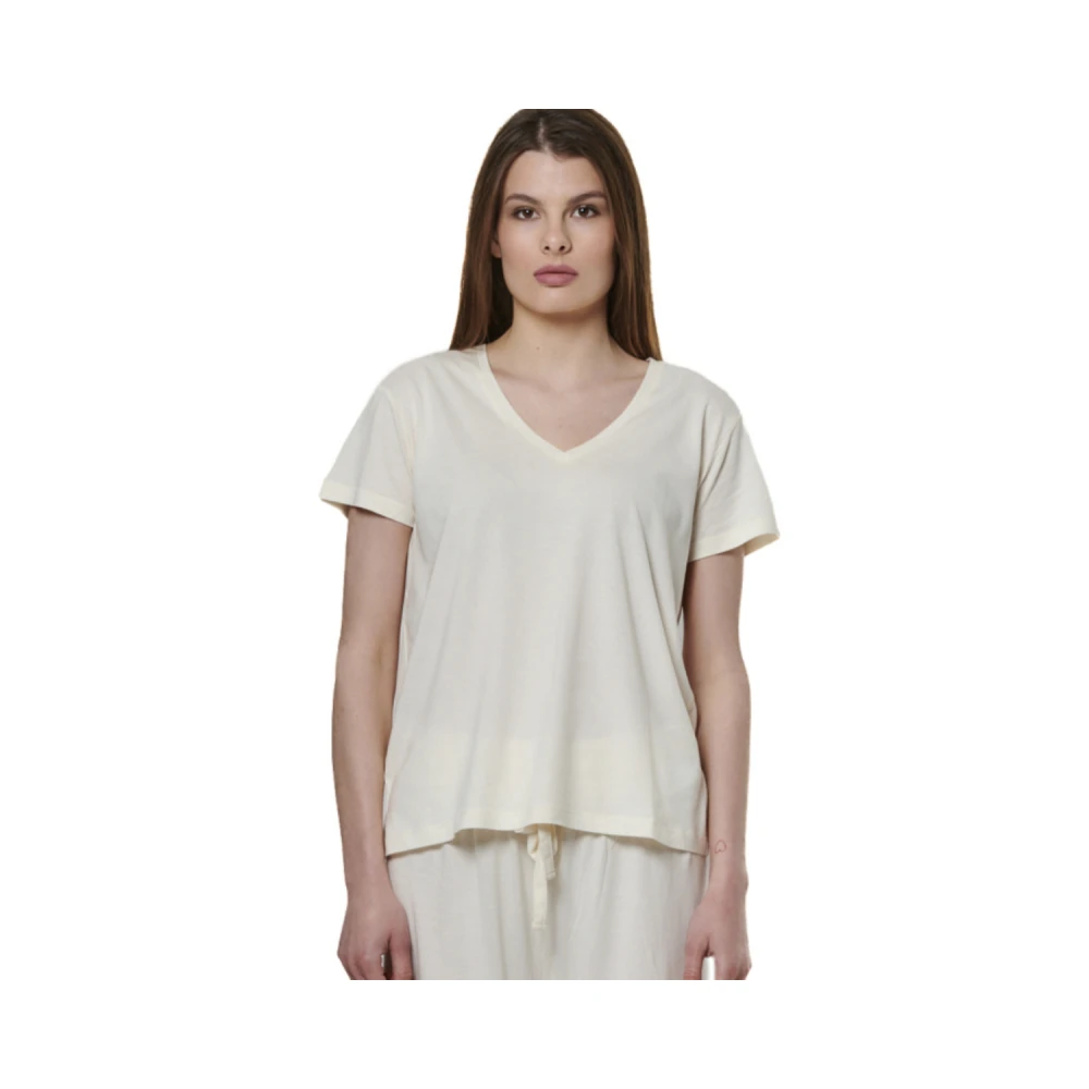 Γυναικείο T-Shirt V-Neck 051521-01
