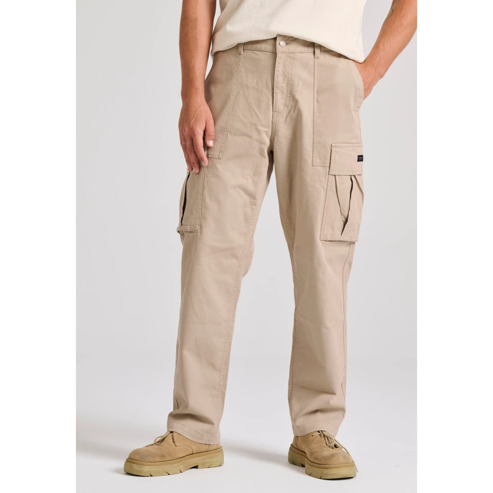 FUNKY BUDDHA Loose fit cargo παντελόνι σε micro ζακάρ ύφανση (d