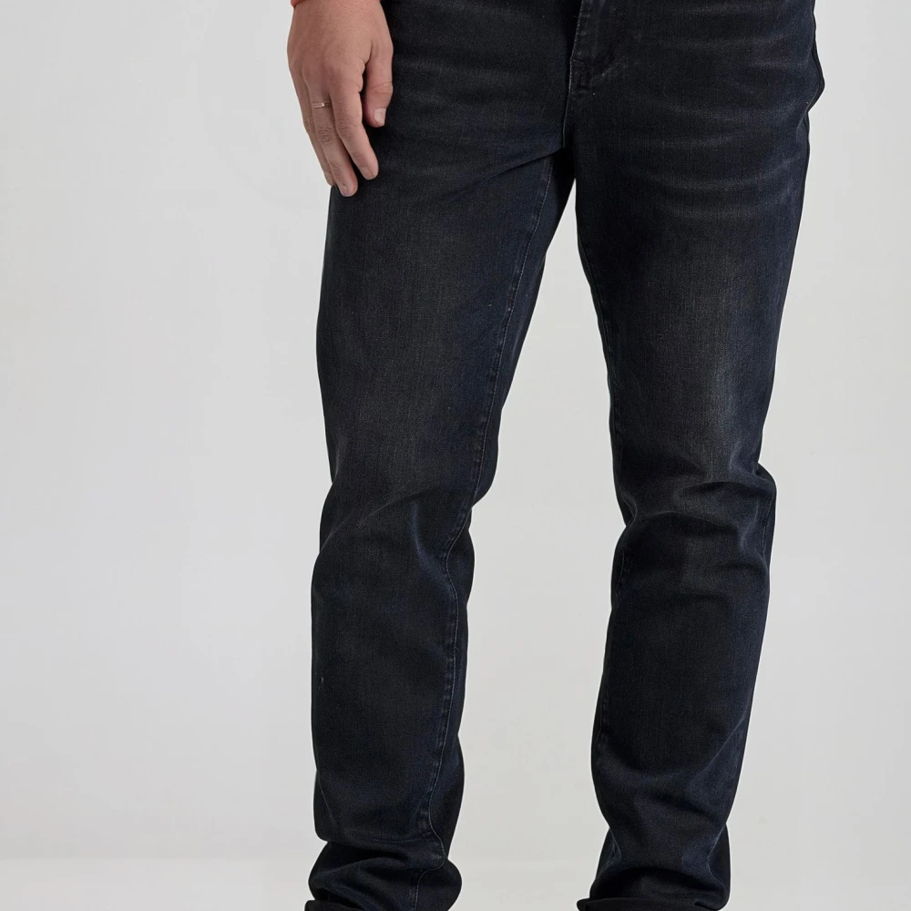 FUNKY BUDDHA Slim tapered fit τζιν παντελόνι με ελαφρύ ξεθώριασ