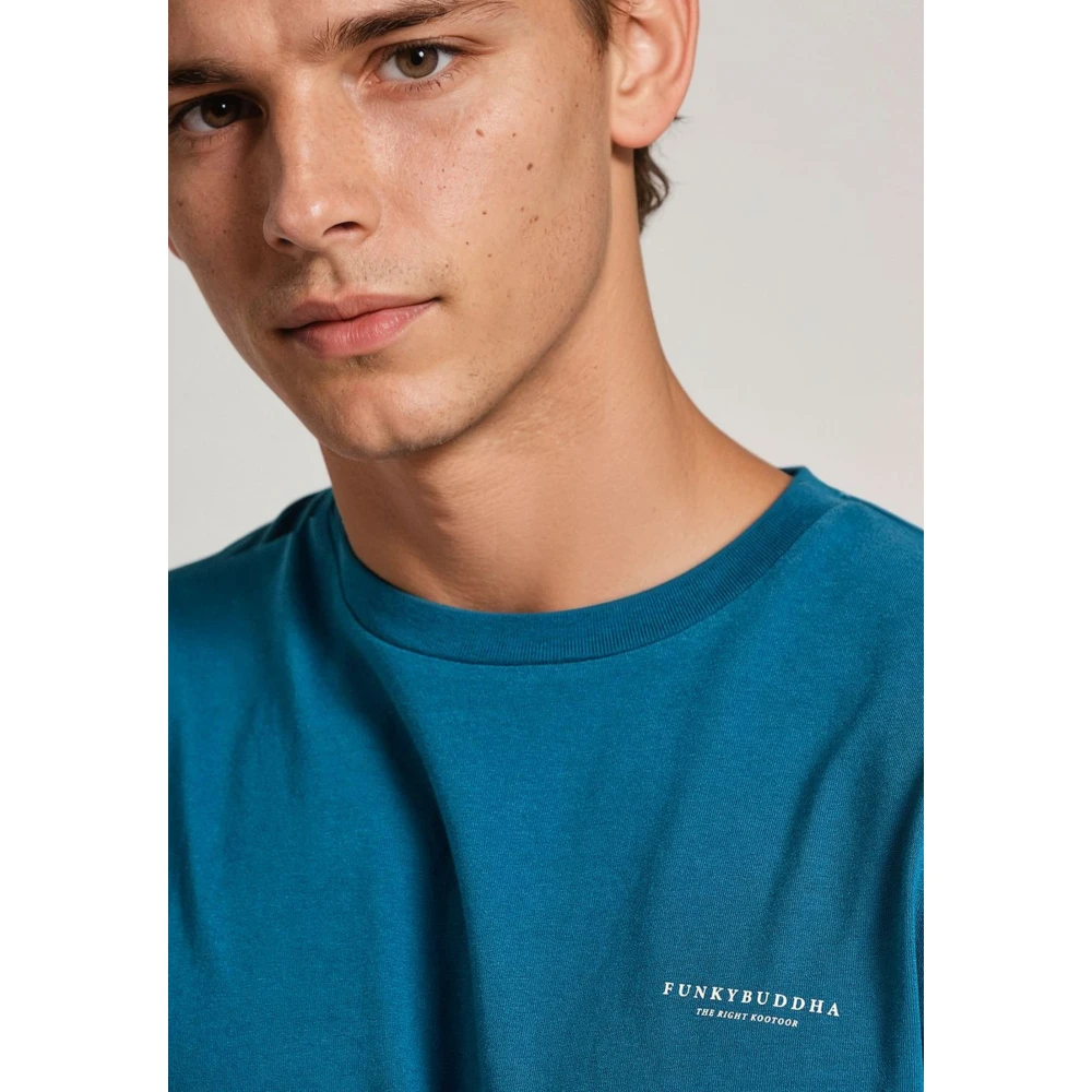 FUNKY BUDDHA T-shirt με λαιμόκοψη - The essentials