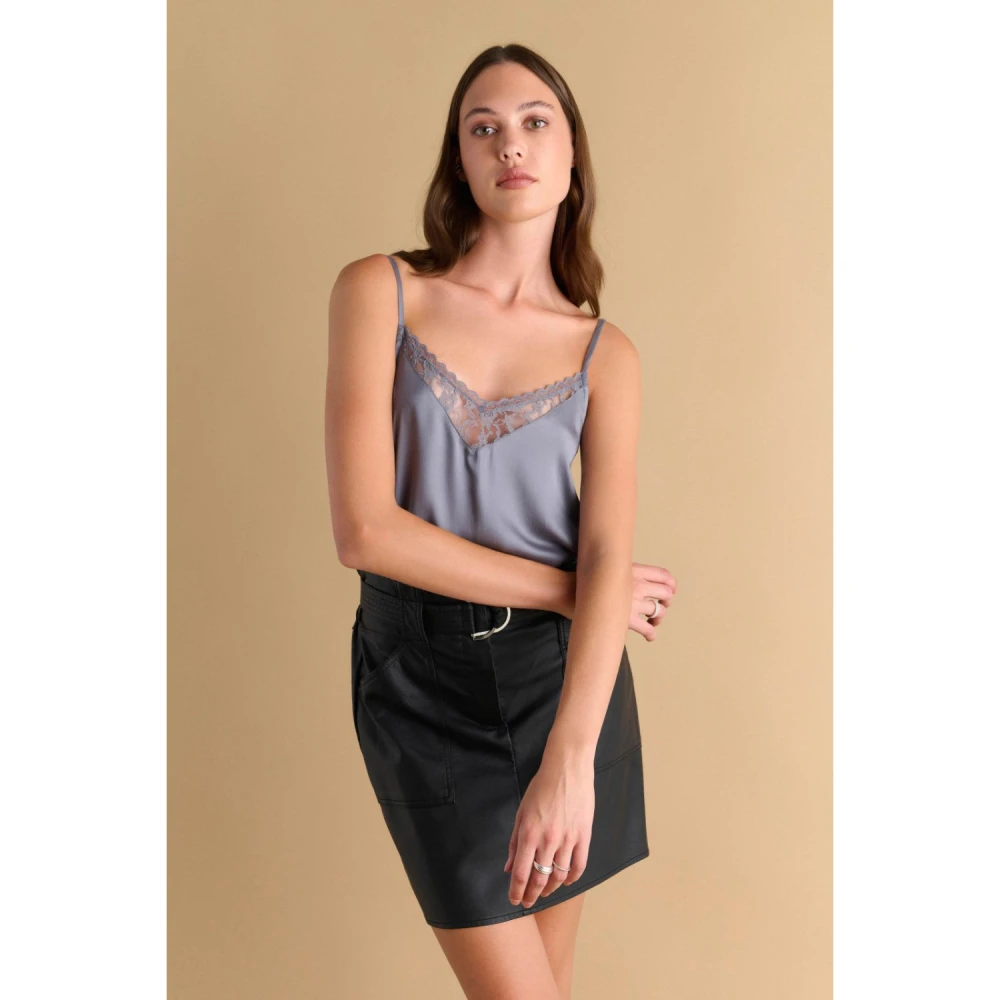 ATTRATTIVO Γυναικείο Τοπ Αμάνικο 9919553