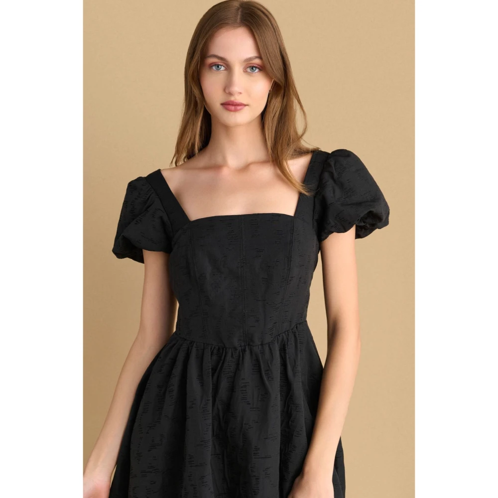 ATTRATTIVO Γυναικείο Φόρεμα Κοντό 92111818