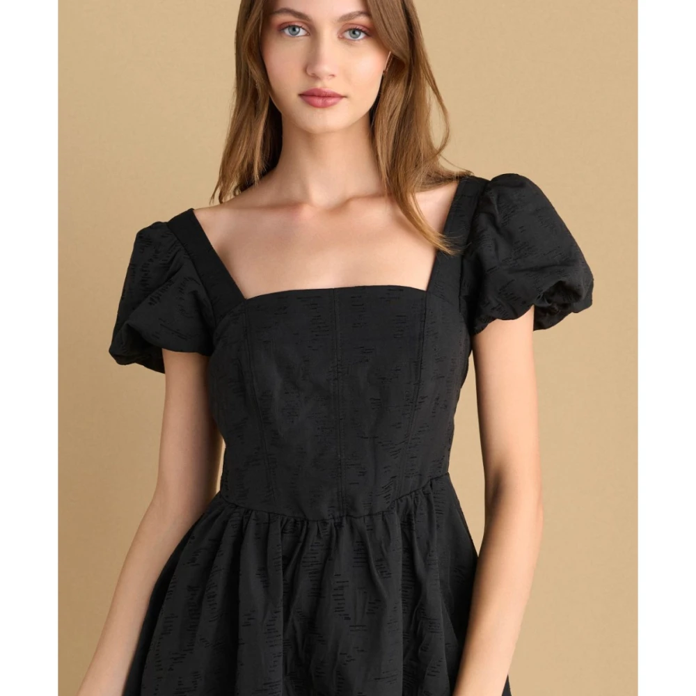 ATTRATTIVO Γυναικείο Φόρεμα Κοντό 92111818