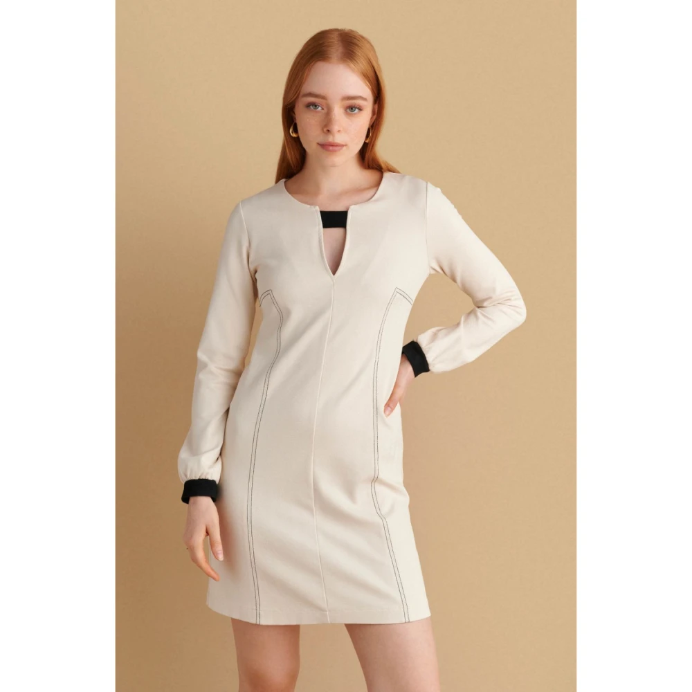 ATTRATTIVO Γυναικείο Φόρεμα Κοντό 92240732