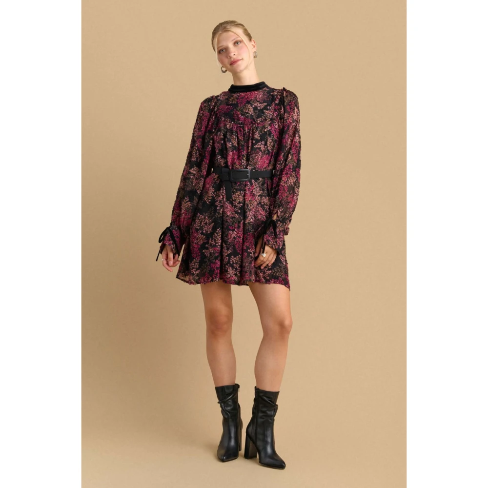 ATTRATTIVO Γυναικείο Φόρεμα Κοντό 9919625