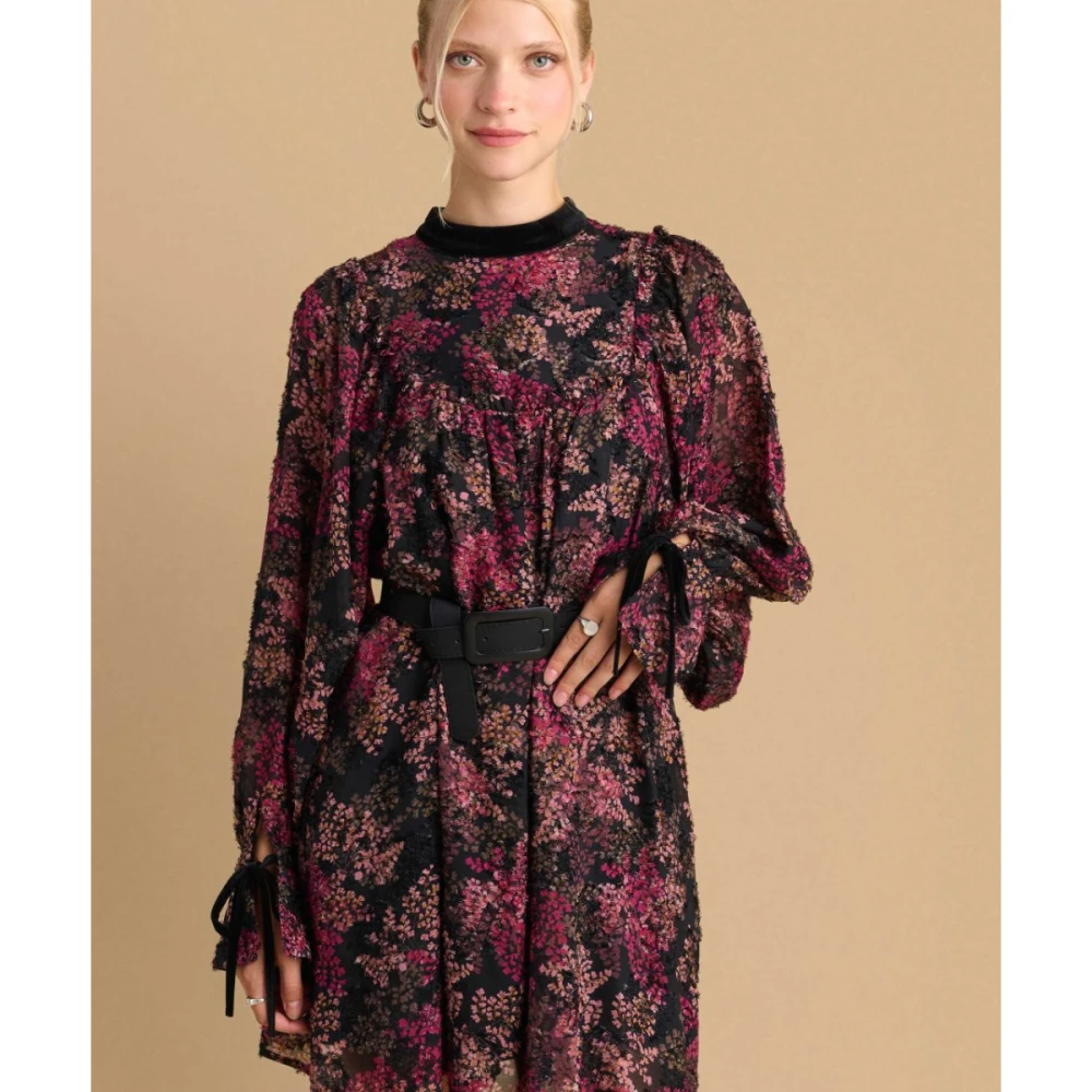 ATTRATTIVO Γυναικείο Φόρεμα Κοντό 9919625