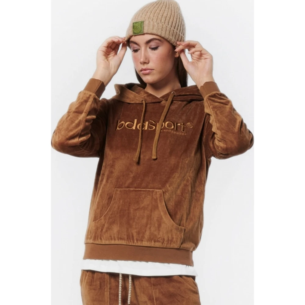 BODY ACTION Γυναικεία Μπλούζα Βελουτέ 061222-01