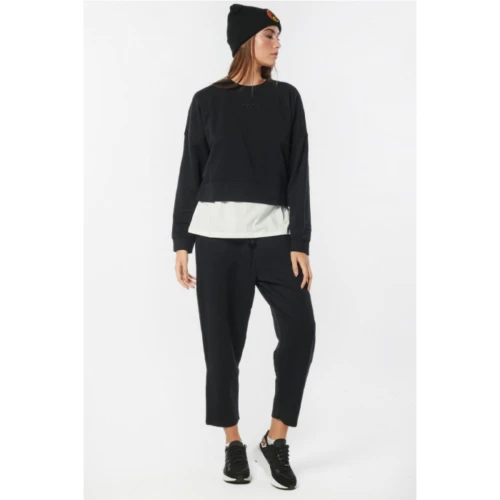 BODY ACTION Γυναικεία Μπλούζα Λαιμόκοψη 061227-01