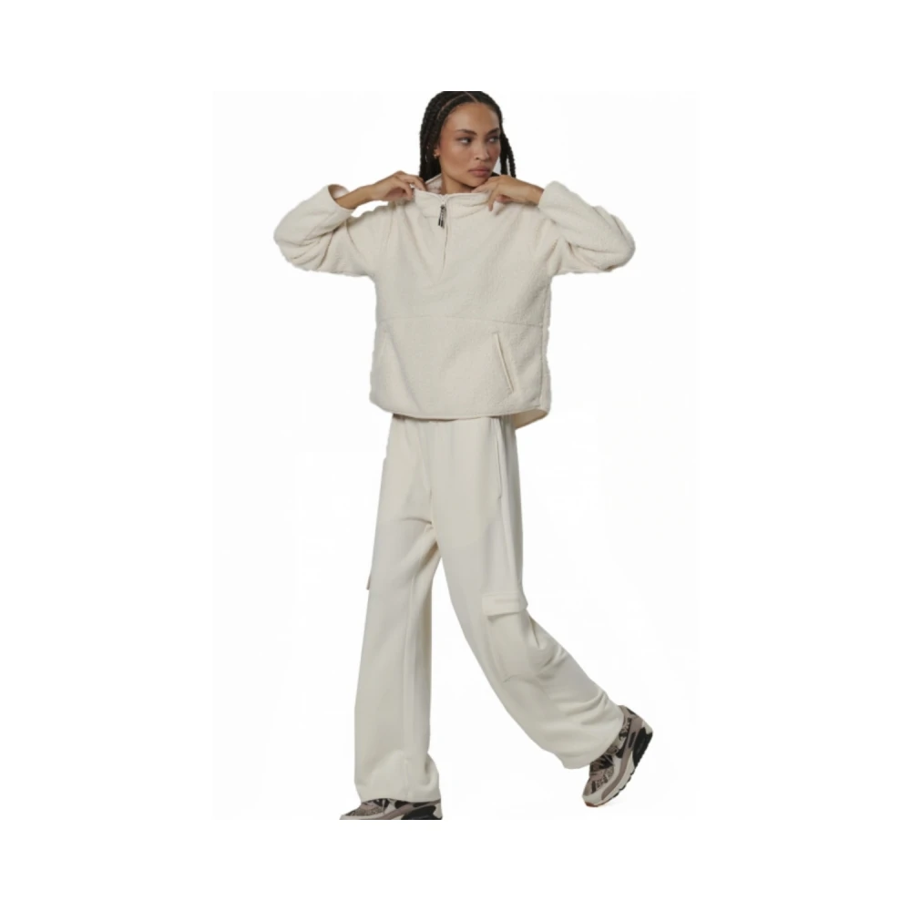 BODY ACTION Γυναικεία Μπλούζα Oversize 061529-01