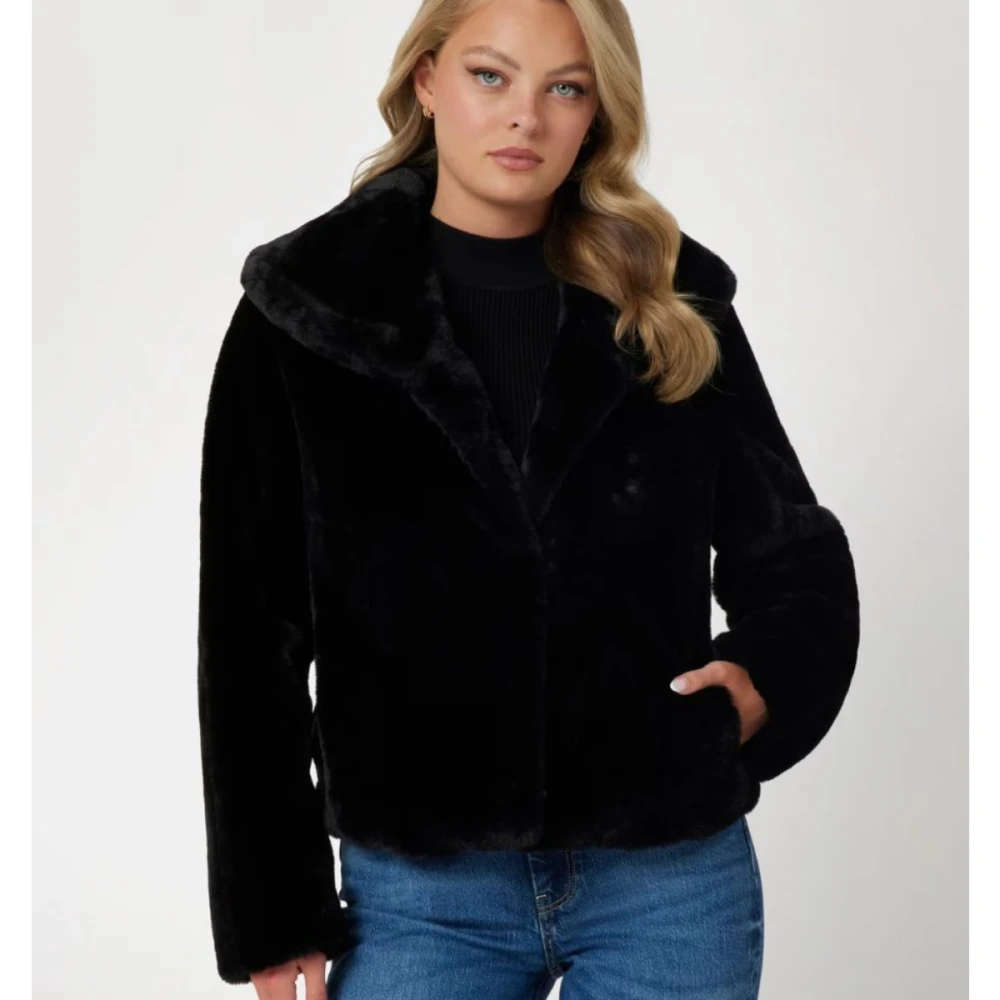 GUESS Γυναικείο Μπουφάν NEW SOPHY JACKET