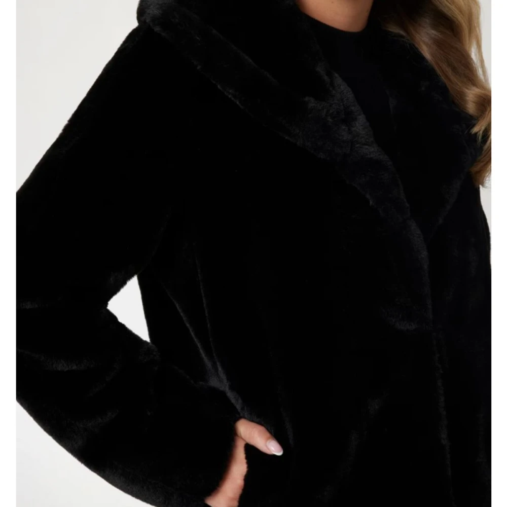 GUESS Γυναικείο Μπουφάν NEW SOPHY JACKET