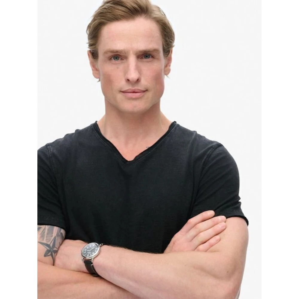 SUPERDRY Ανδρική Μπλούζα Stud Raw Edge Slub V T-Shirt