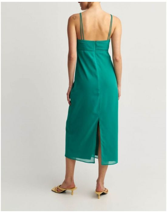 Φόρεμα μακρύ με λεπτές τιράντες Green 9916868 Attrativo